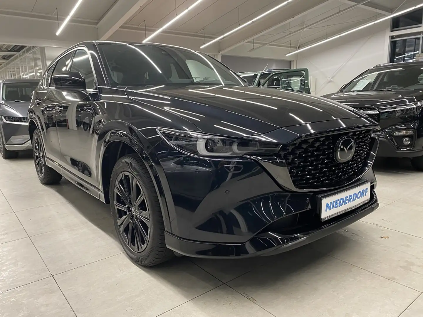 Mazda CX-5 2.5 Homura AUTOMATIK AHK Bose, Matrix, Teilleder, Zwart - 1