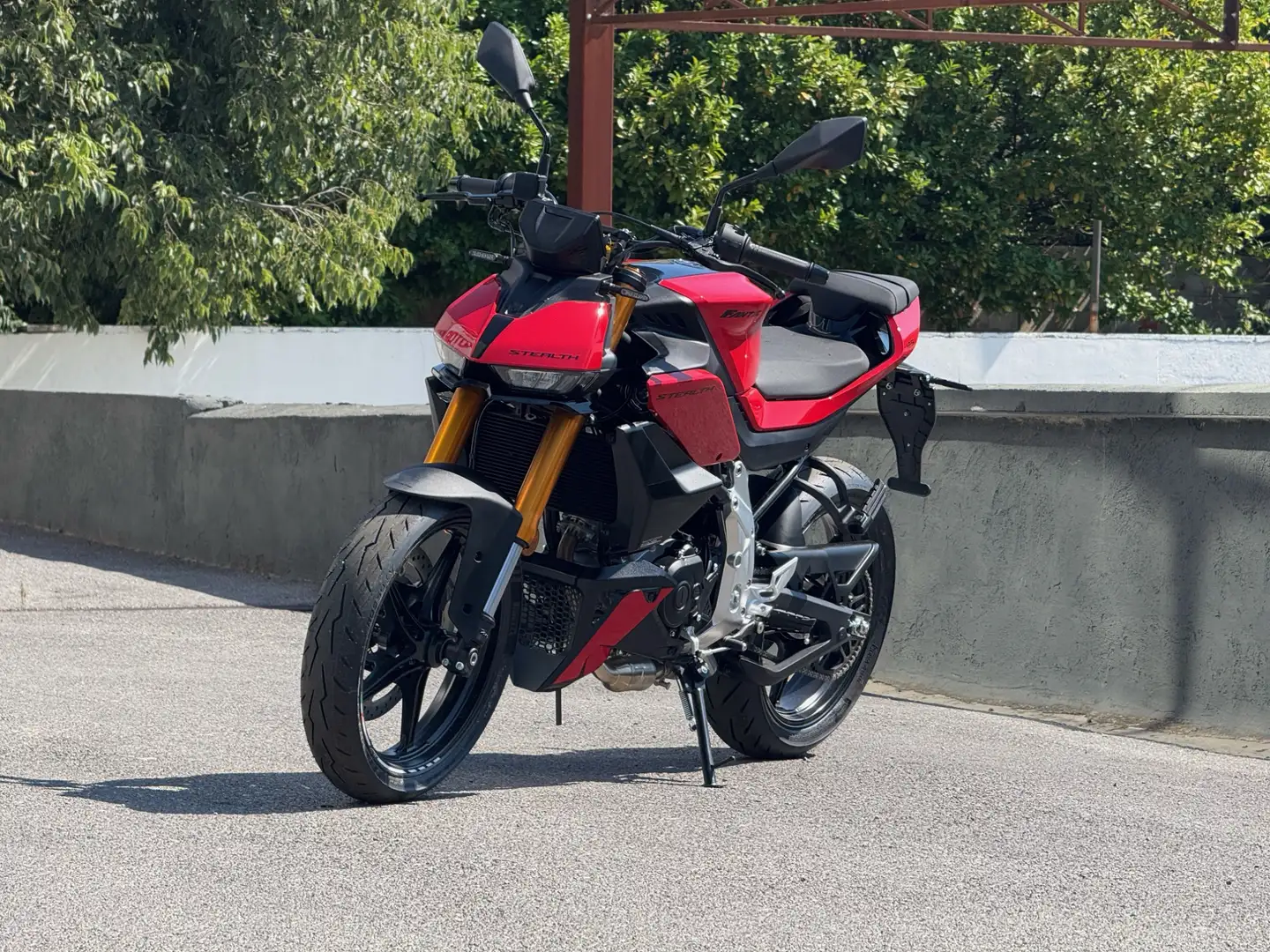 Fantic Rouge - 2