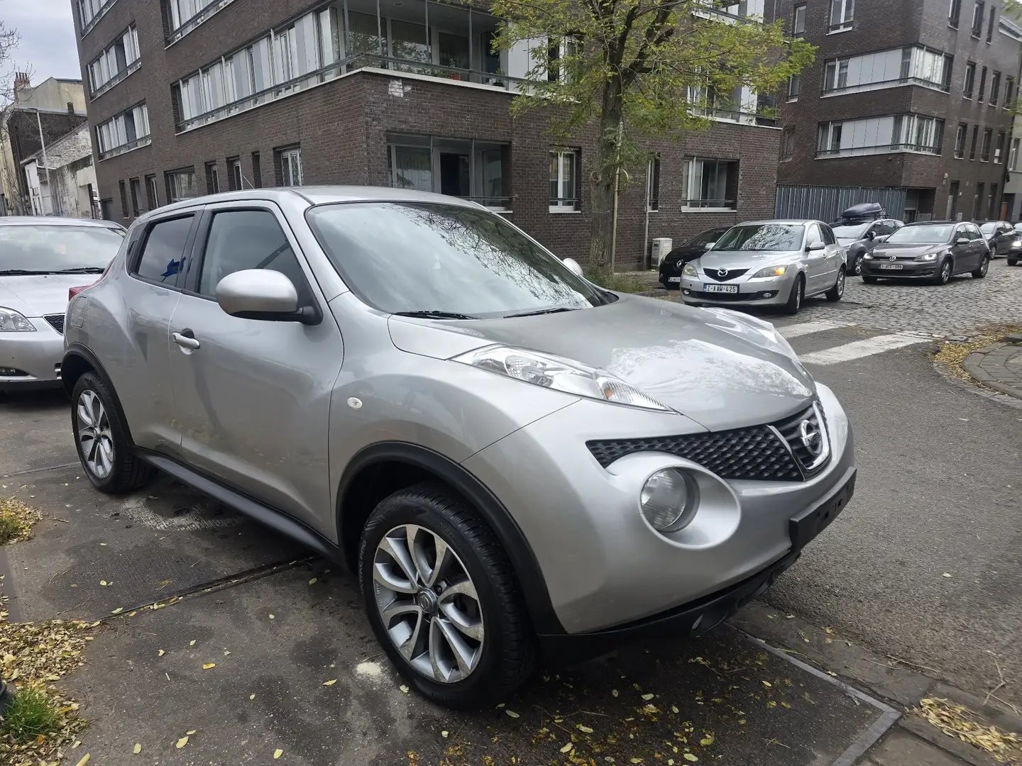 Nissan Juke Juke 1.6i 2WD Acenta CVT (EXPORT AFRICA MERCI) Gris - 2