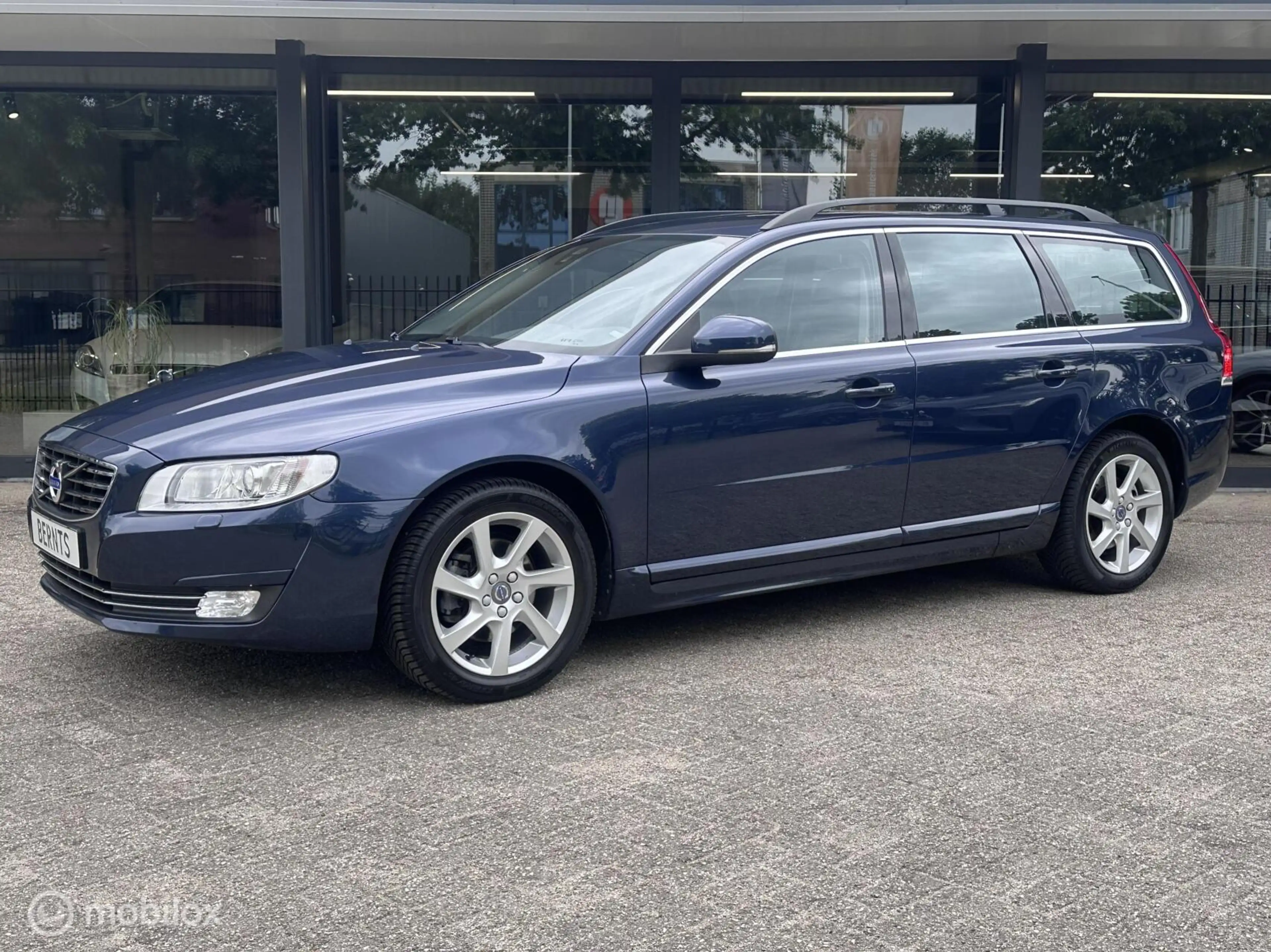 Volvo V70 T4 Momentum|Automaat|Standkachel|Trekhaak|Leder|Na — photo 13