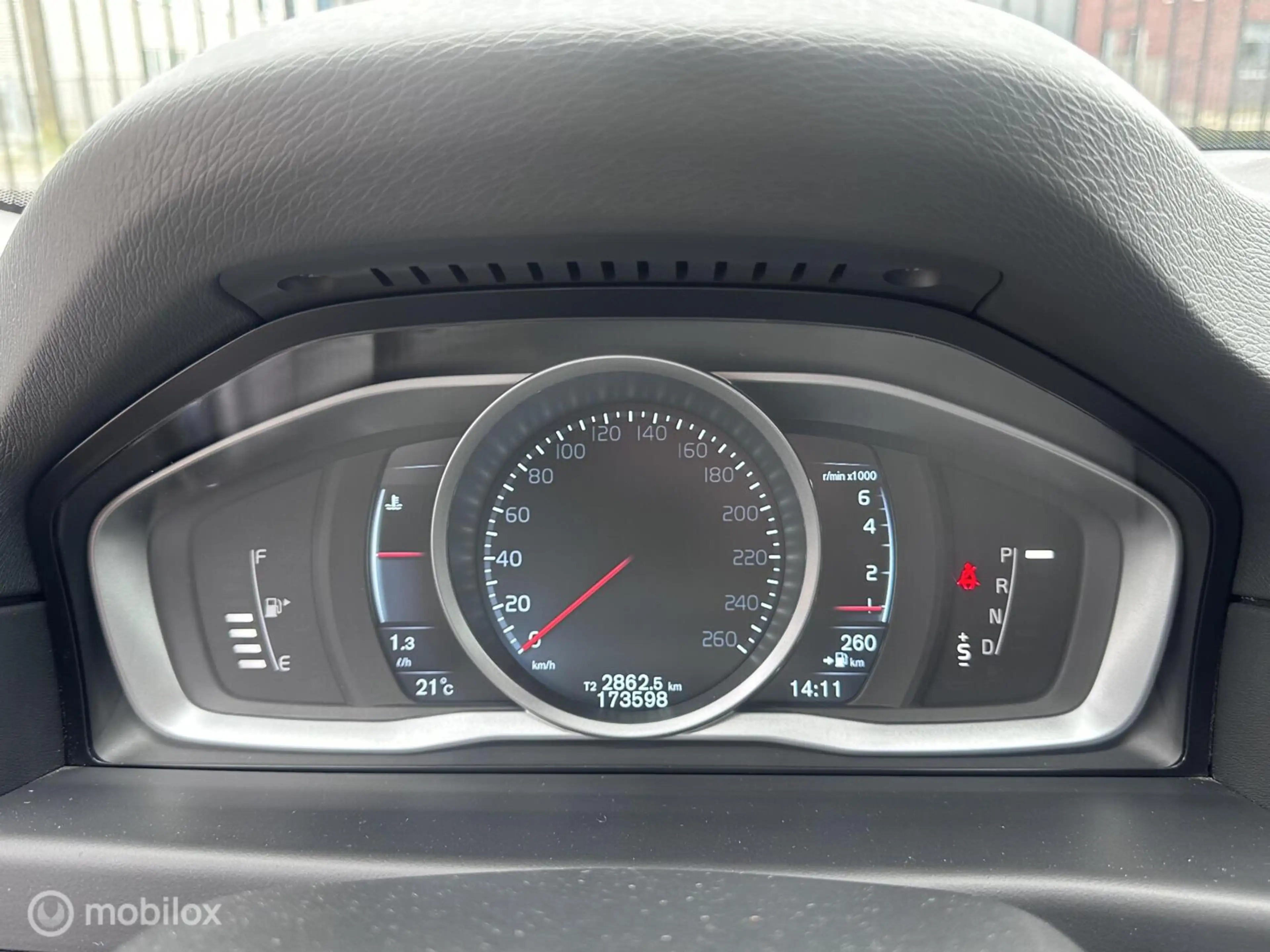 Volvo V70 T4 Momentum|Automaat|Standkachel|Trekhaak|Leder|Na — photo 26