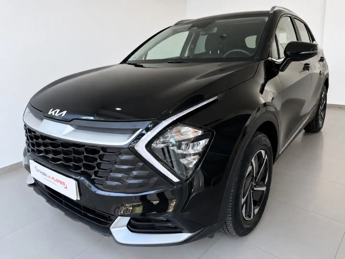 Kia Sportage 1.6 T-GDi HEV Drive 215 Negro - 1
