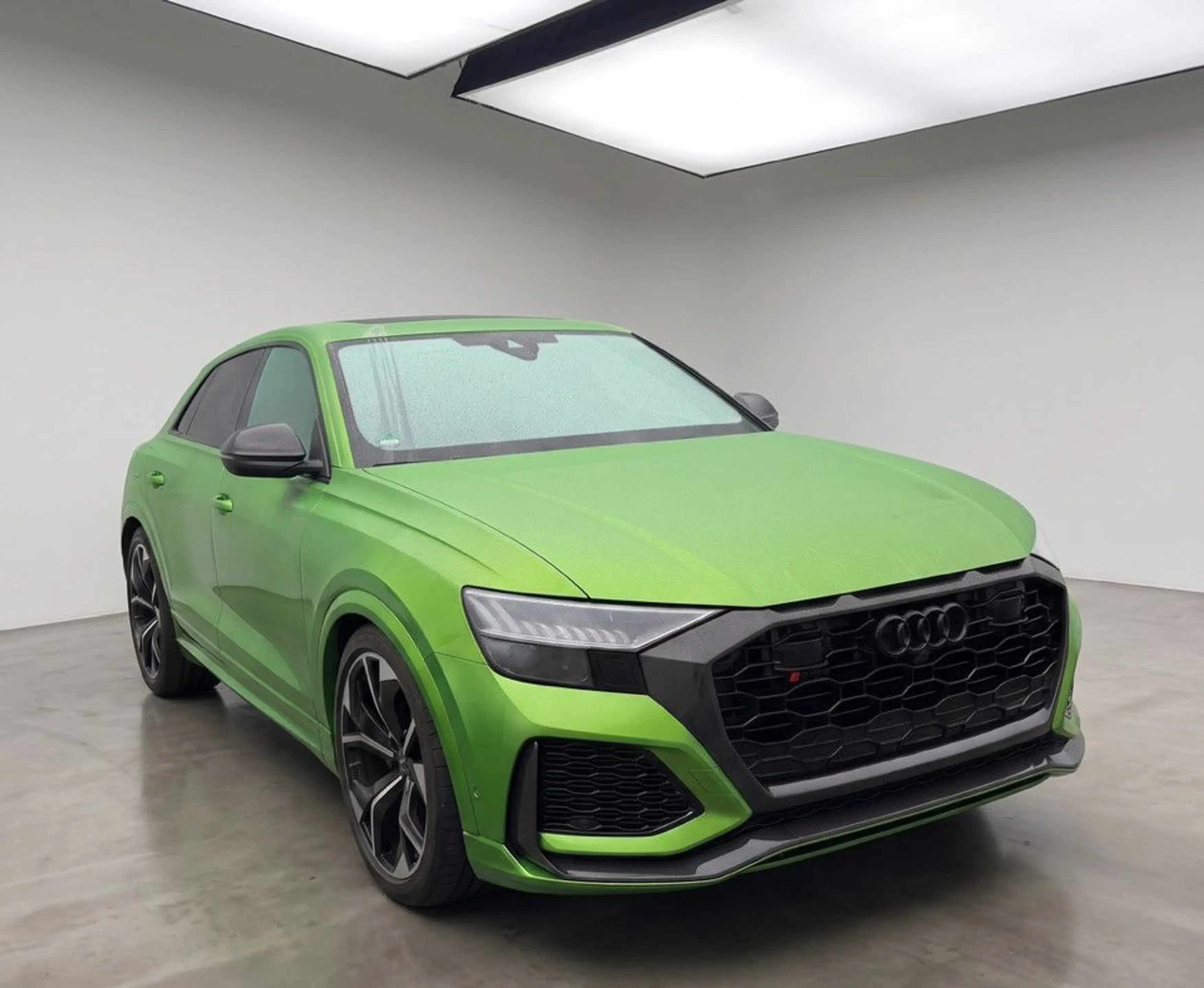 Audi RS Q8 Audi exclusive® — photo 2