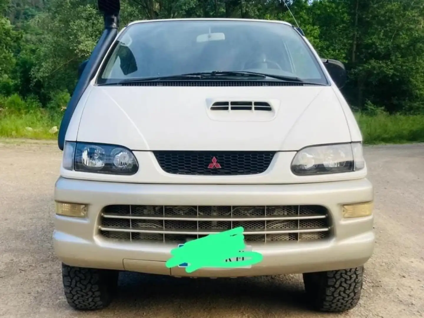 Mitsubishi Space Gear Space Gear 2.5 GLX TDI 4x4 GLX Blanco - 2