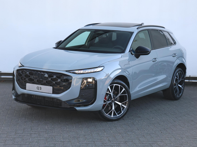 Audi Q3 S edition e-hybrid 200 kW/272 PK | 20 inch | Pano — photo 10
