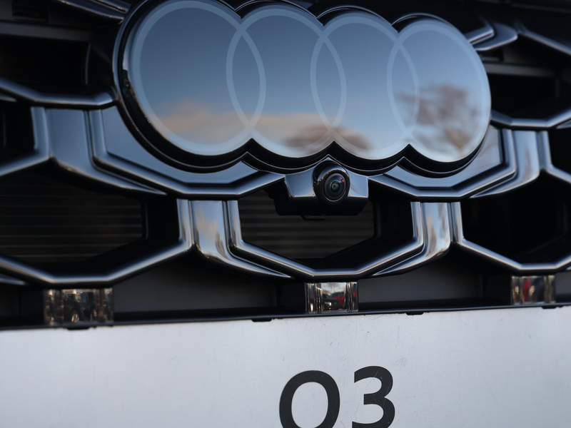 Audi Q3 S edition e-hybrid 200 kW/272 PK | 20 inch | Pano — photo 15