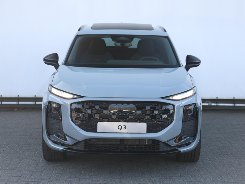 Audi Q3 S edition e-hybrid 200 kW/272 PK | 20 inch | Pano — photo 4