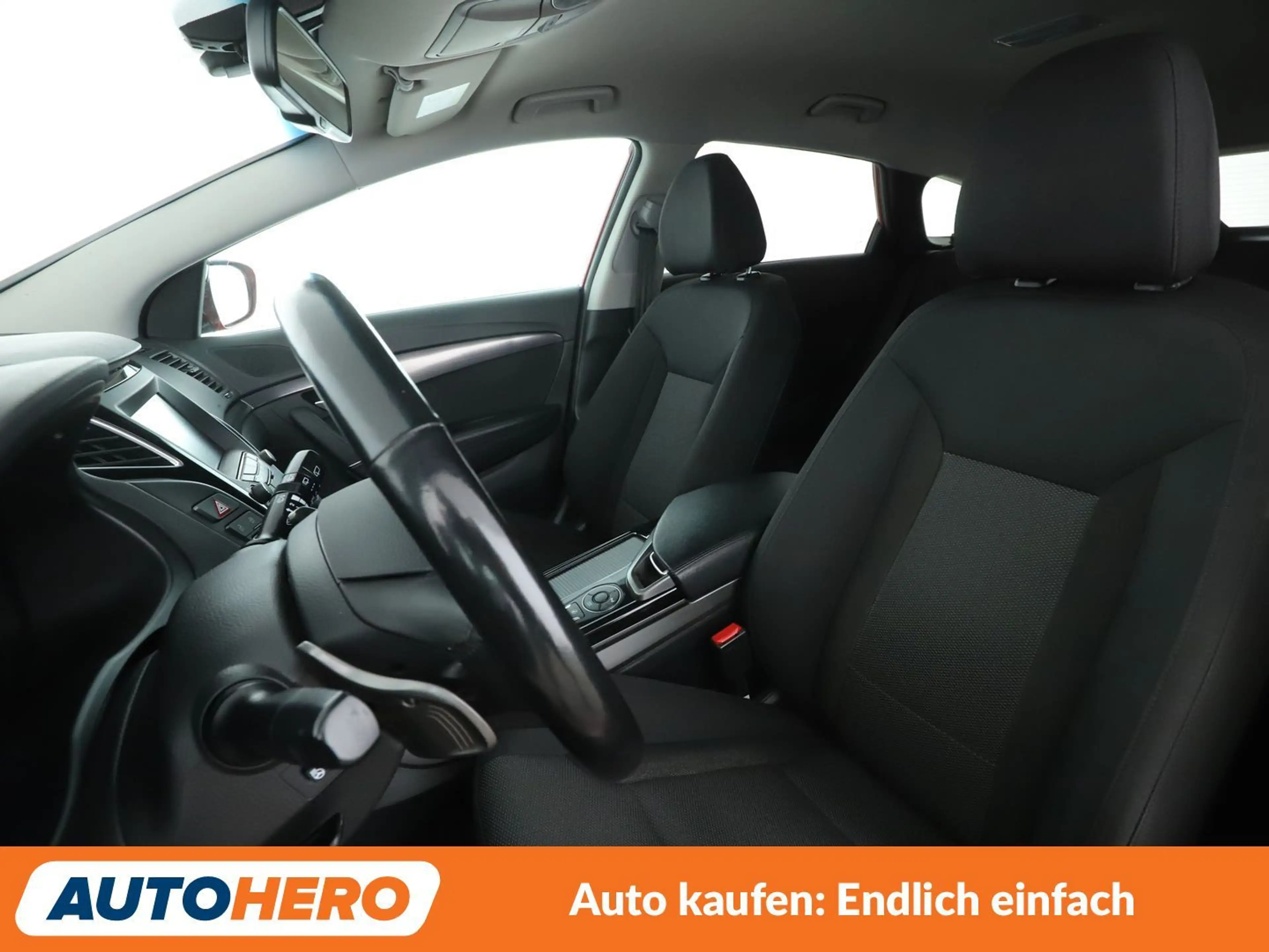 Hyundai i40 1.6 CRDi Space Aut*NAVI*TEMPO*CAM*PDC*SHZ* — photo 10