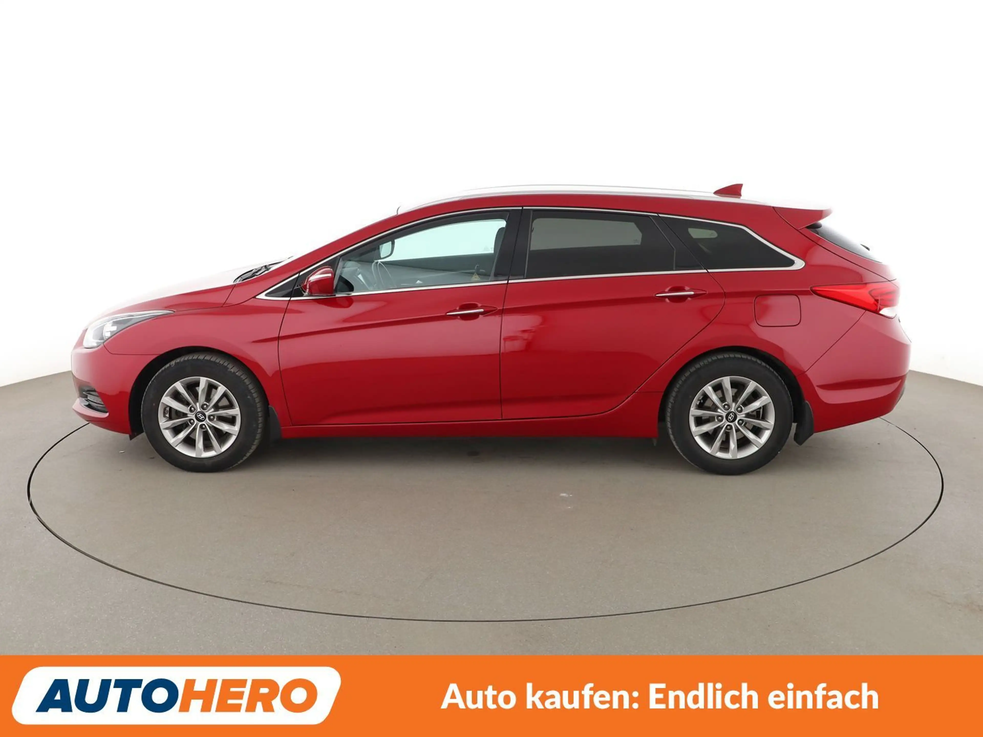 Hyundai i40 1.6 CRDi Space Aut*NAVI*TEMPO*CAM*PDC*SHZ* — photo 3