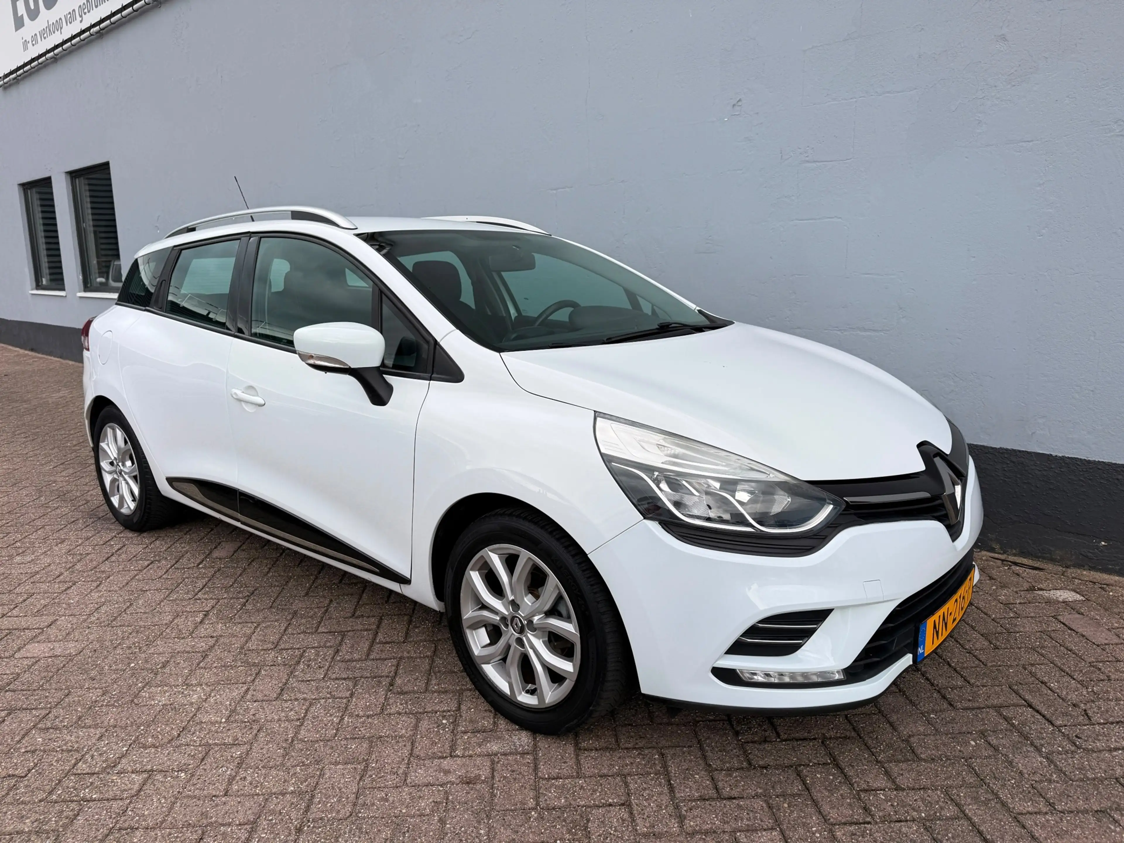 Renault Clio Estate 0.9 TCe Zen - Navigatie - Trekhaak — photo 4