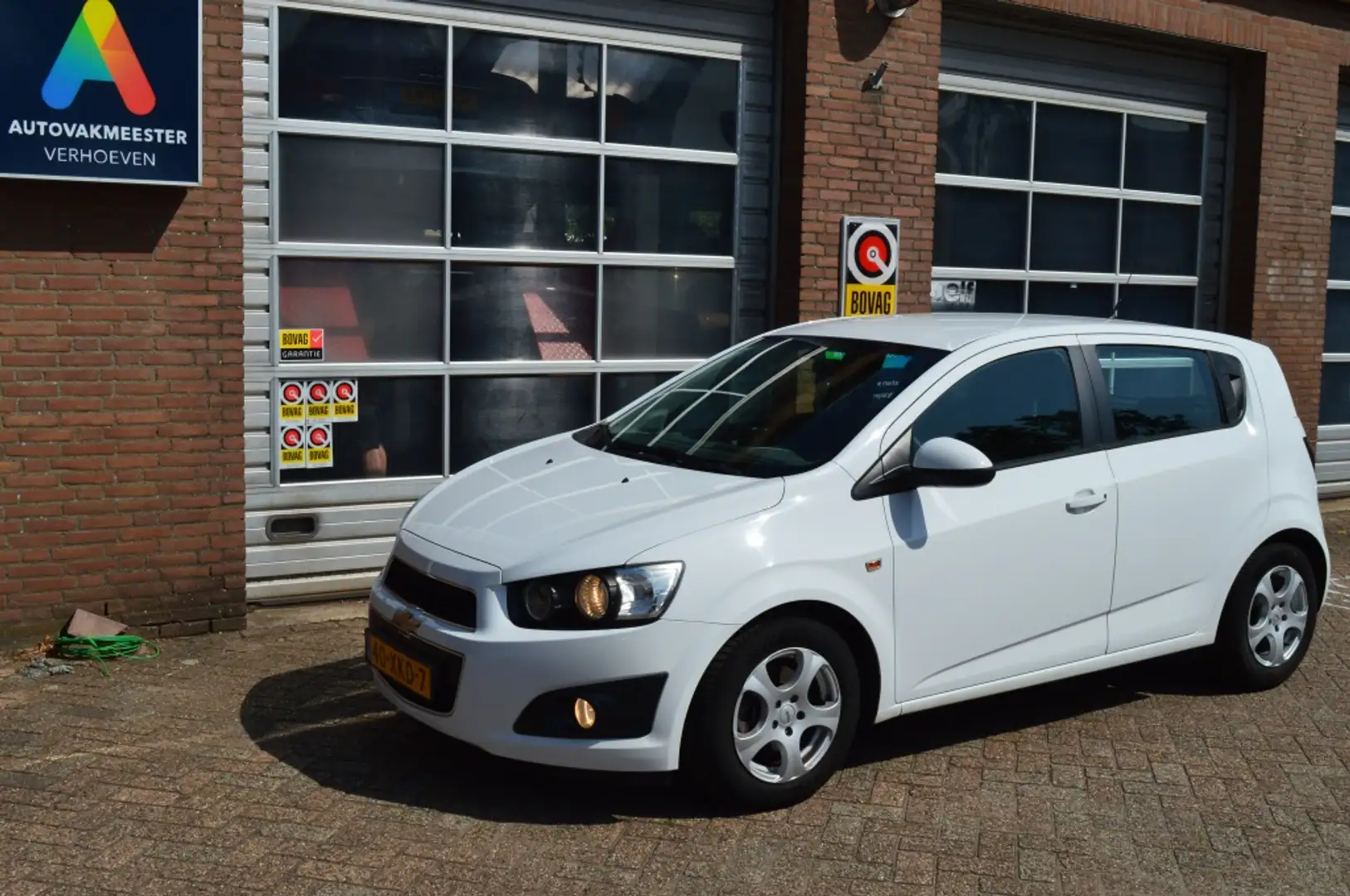 Chevrolet Aveo Trekhaak, Camera, Airco, Mist 1.3D LT Wit - 1
