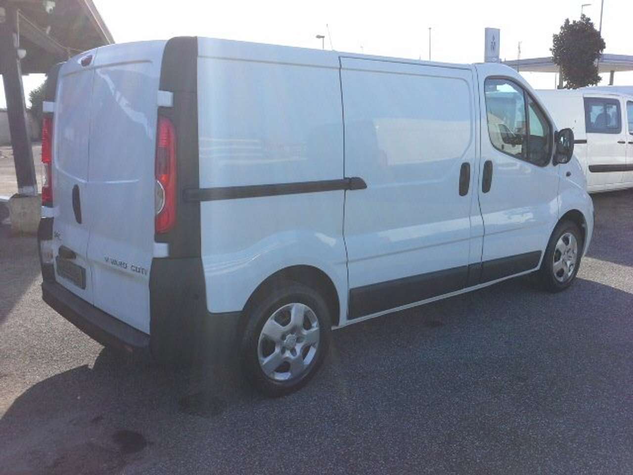Opel Vivaro 2.0 CDTI CON 3 POSTI VAN FURGONE TETTO BASSO