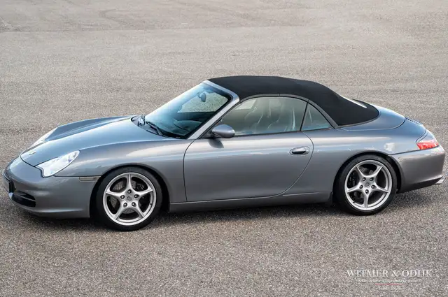 2003 Porsche 911 in Grey for sale