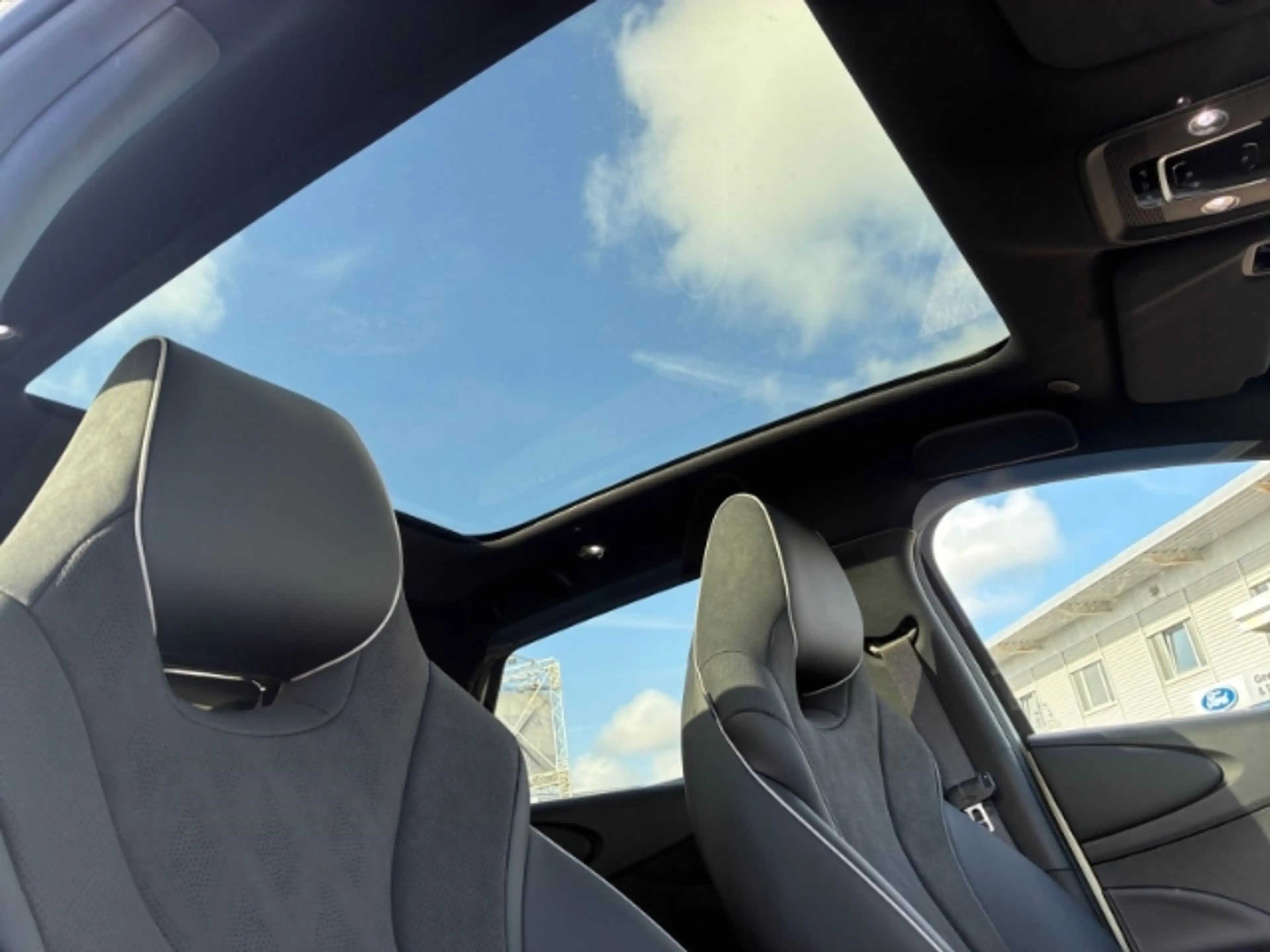 BYD Dolphin 60,4 kWh Design  Panorama/Sitzheizung/360°Kamera — photo 16
