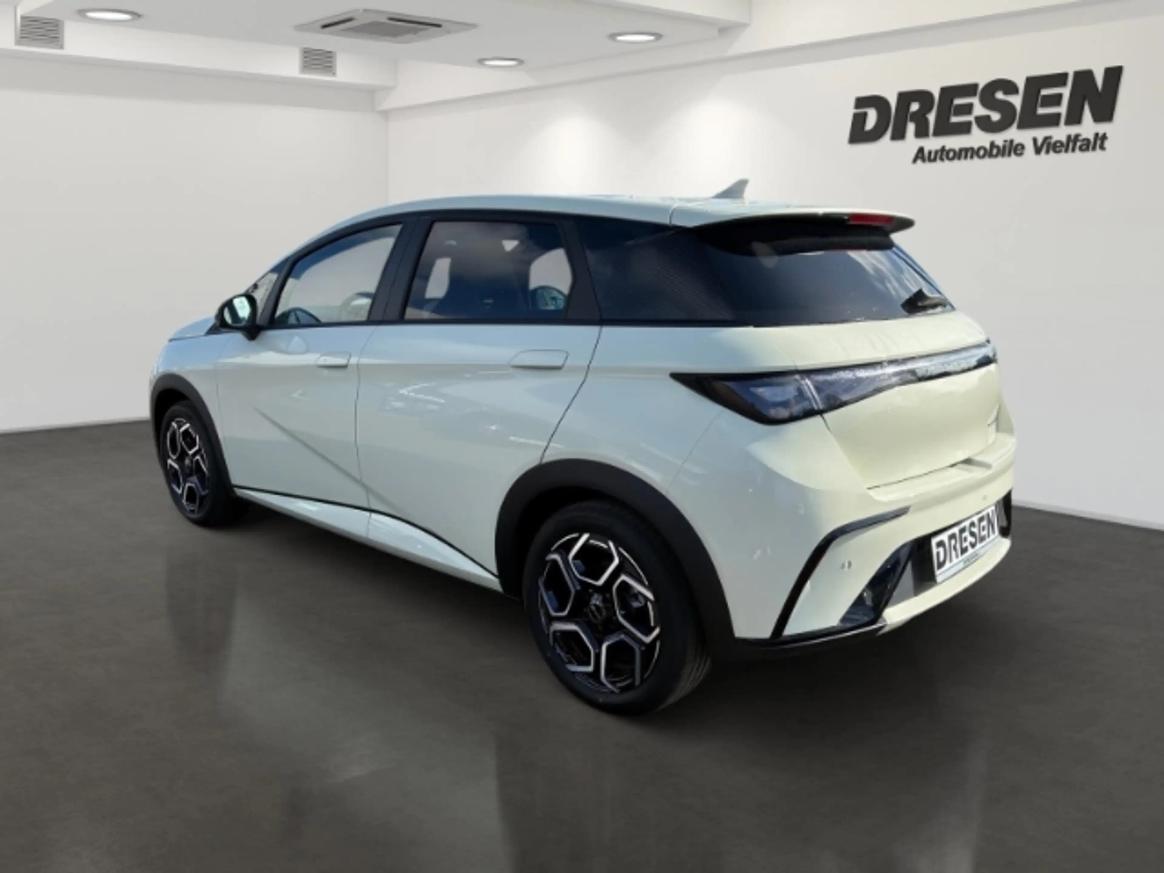 BYD Dolphin 60,4 kWh Design  Panorama/Sitzheizung/360°Kamera — photo 5