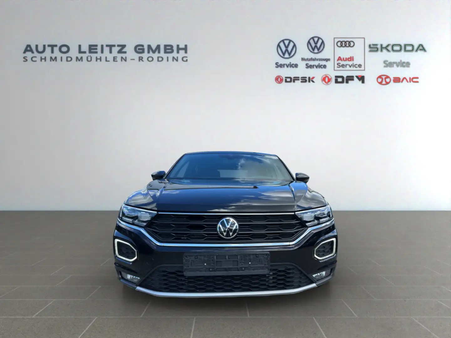 Volkswagen T-Roc 2.0 TDI DSG Sport ACC Navi LED RFK SHZ LM17 Nero - 2
