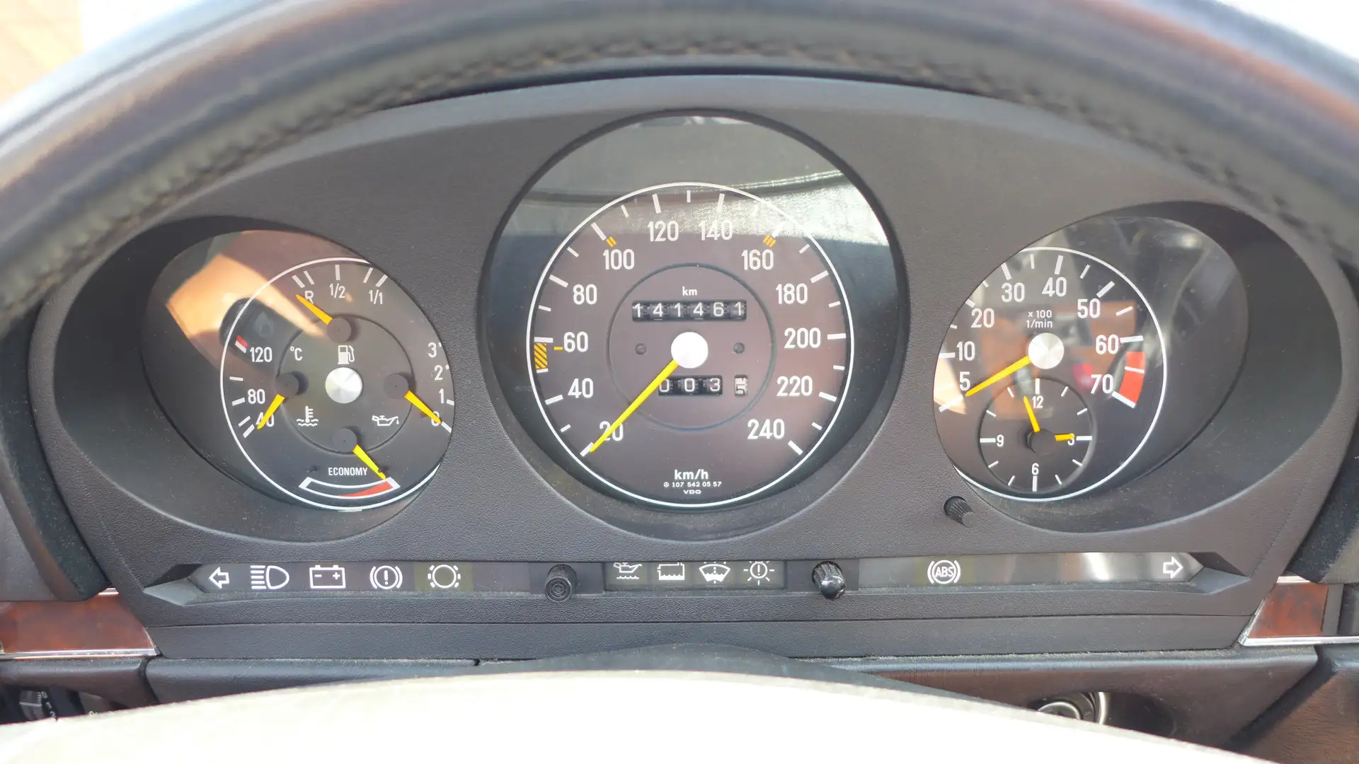 Mercedes-Benz SL 300 Fekete - 2