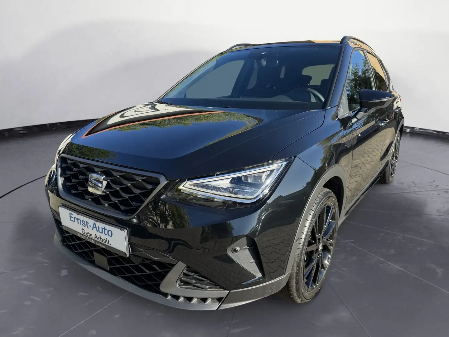 SEAT Arona FR 1.5 TSI +DSG+KAMERA+LED+NAVI+KEYLESS+ Schwarz - 1