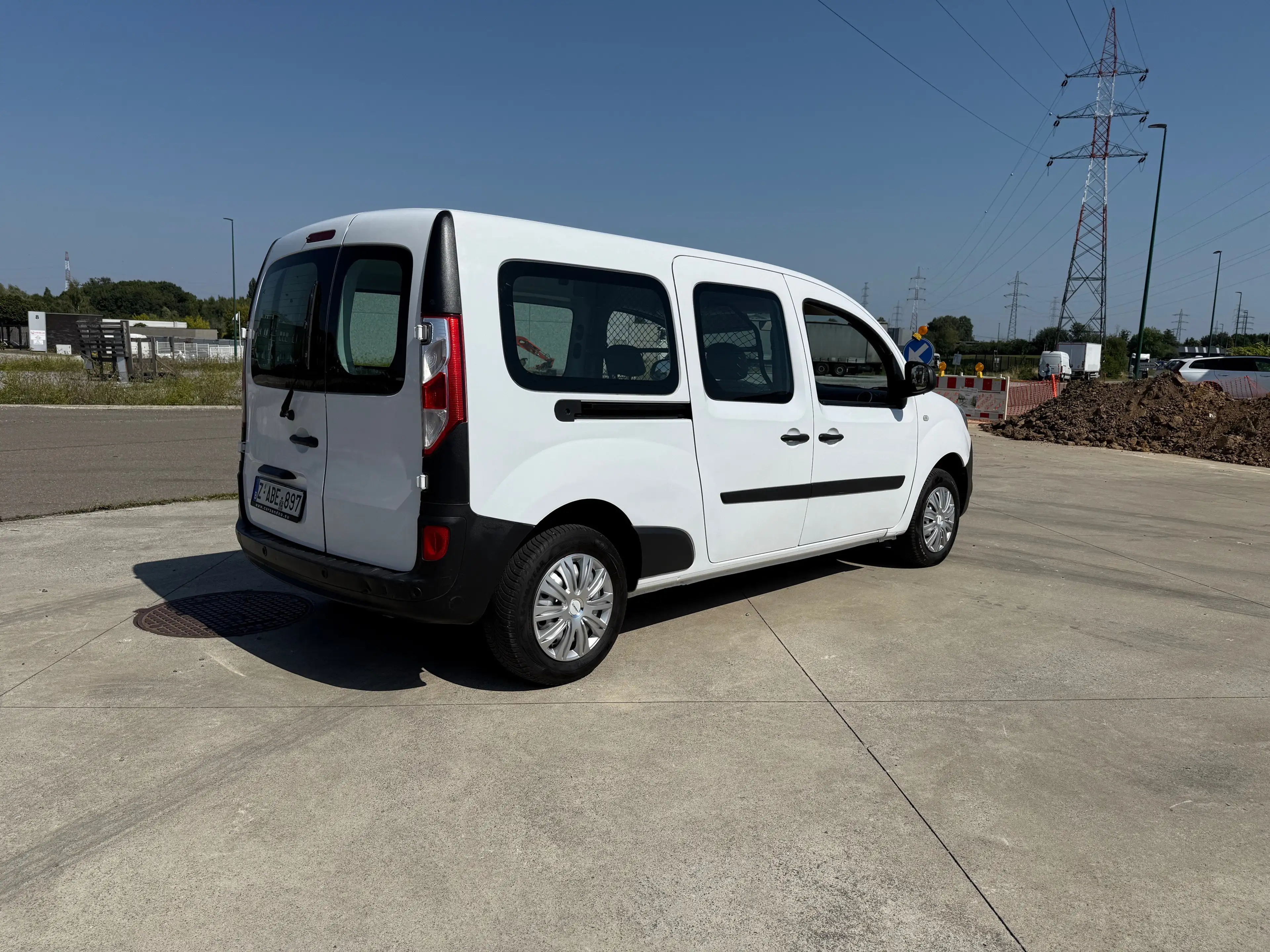 Renault Kangoo Express MAXI 1.5 dCi * 95 cv * GARANTIE 1 AN * Chassis LONG * — photo 3