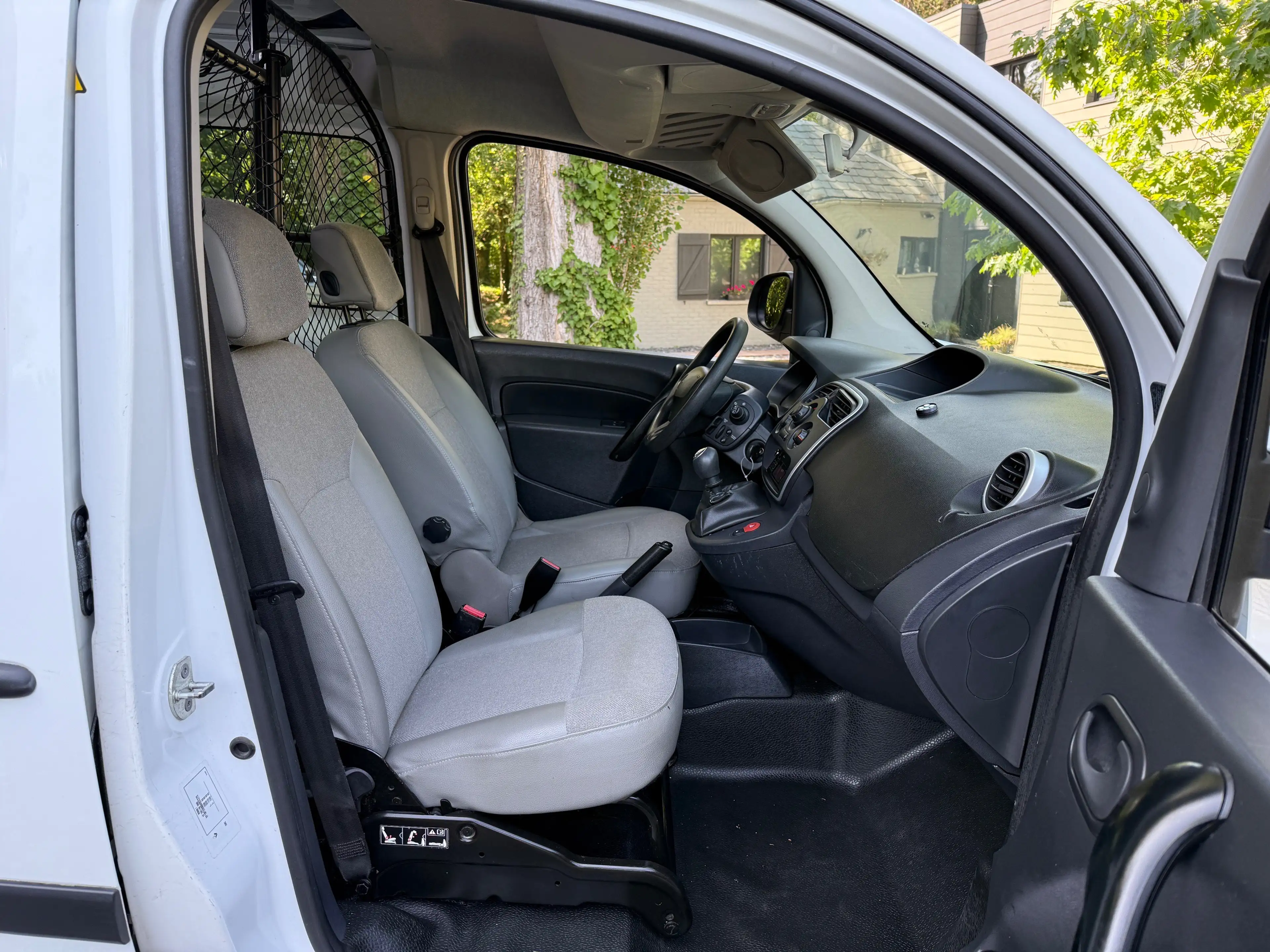 Renault Kangoo Express MAXI 1.5 dCi * 95 cv * GARANTIE 1 AN * Chassis LONG * — photo 10