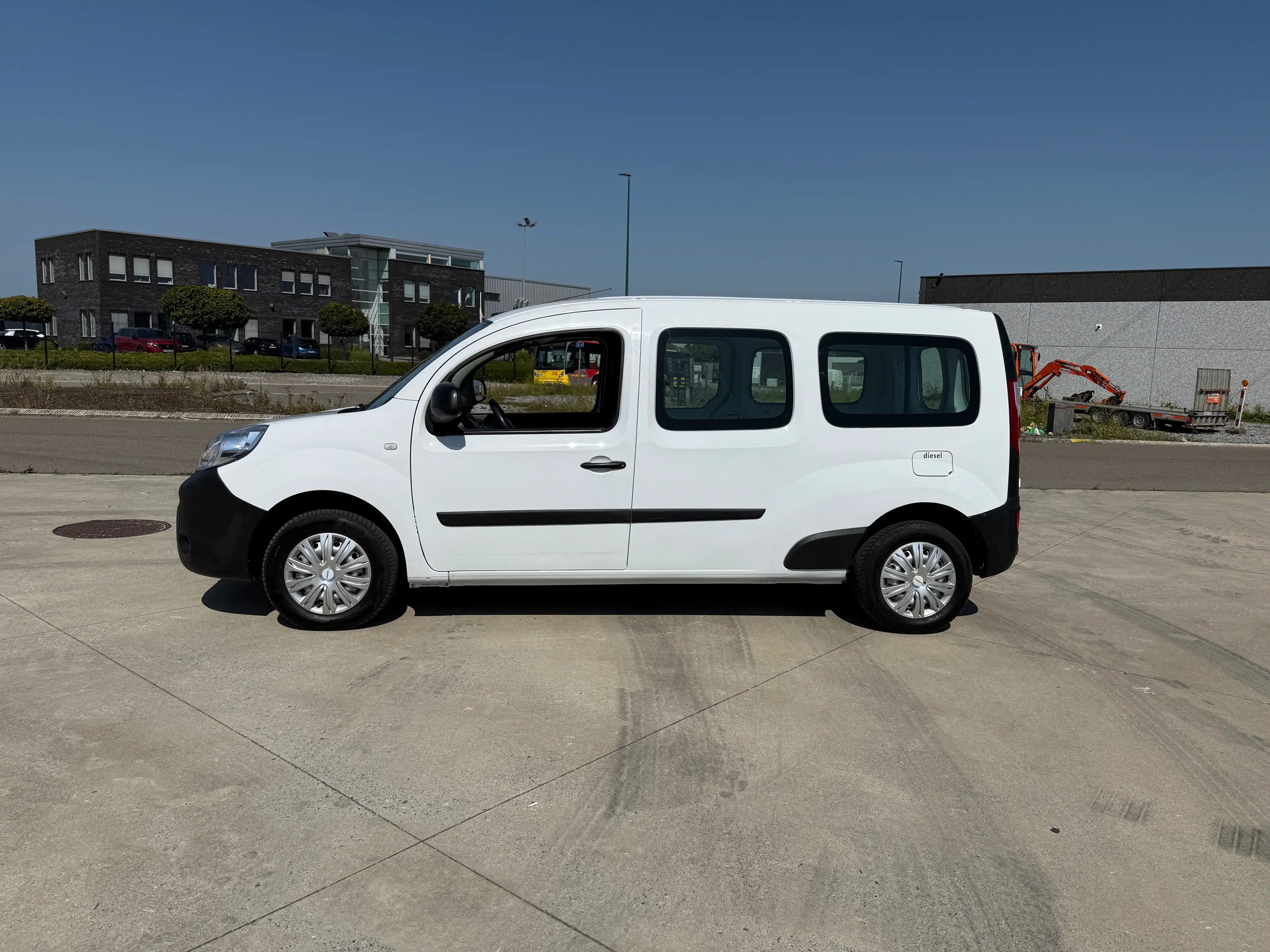 Renault Kangoo Express MAXI 1.5 dCi * 95 cv * GARANTIE 1 AN * Chassis LONG * — photo 7