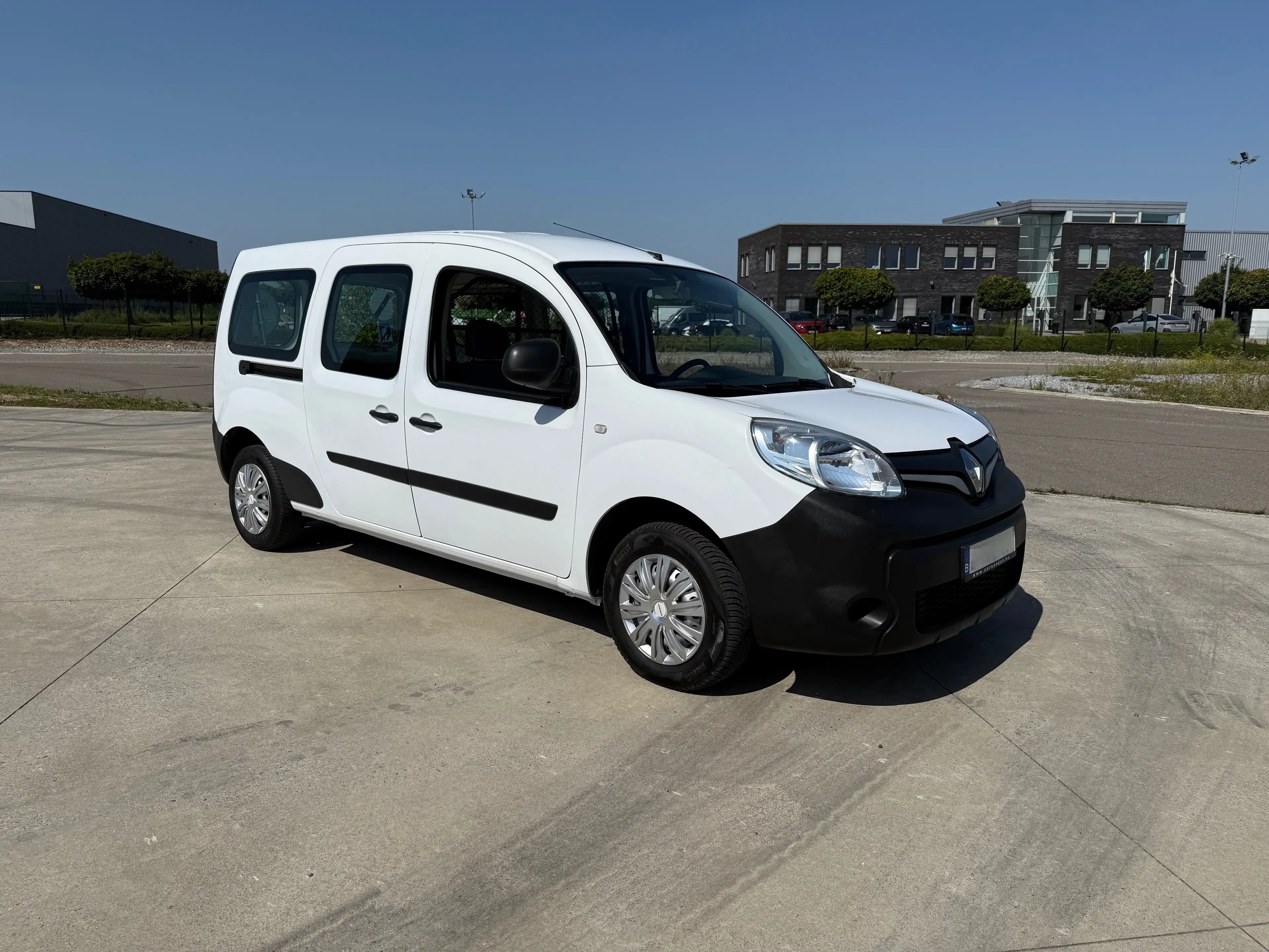 Renault Kangoo Express MAXI 1.5 dCi * 95 cv * GARANTIE 1 AN * Chassis LONG *
