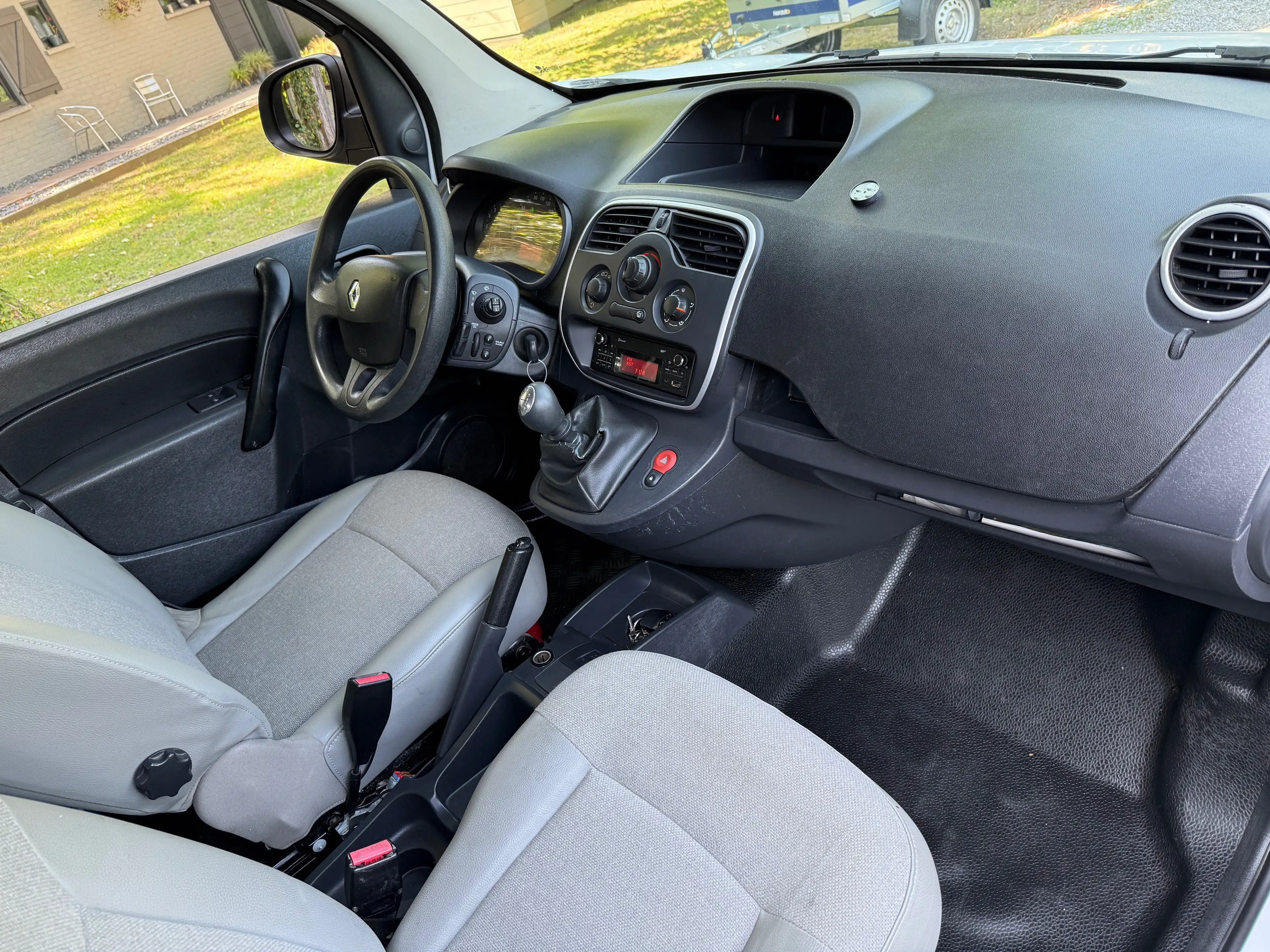 Renault Kangoo Express MAXI 1.5 dCi * 95 cv * GARANTIE 1 AN * Chassis LONG * — photo 15