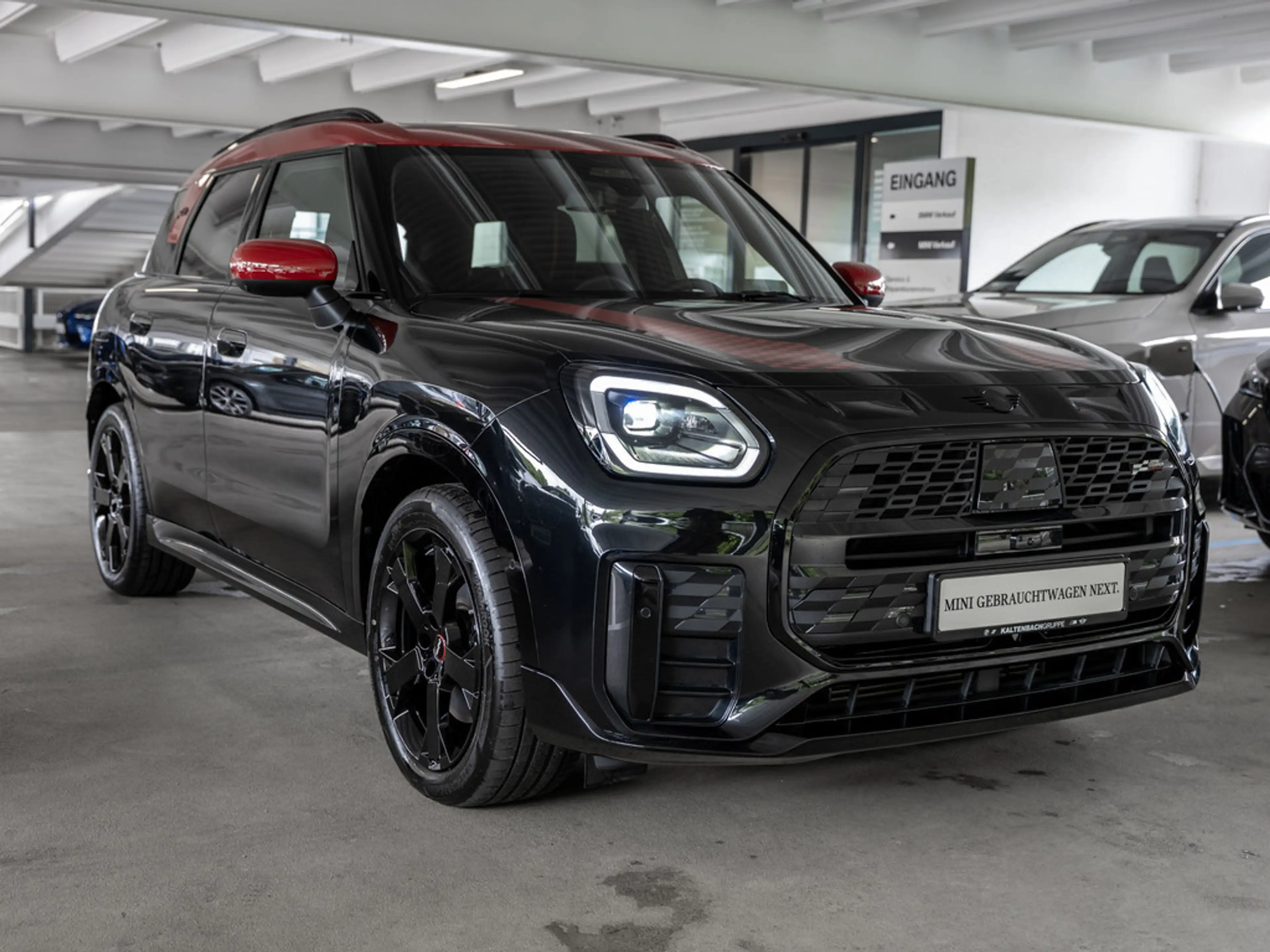MINI John Cooper Works Countryman — photo 5