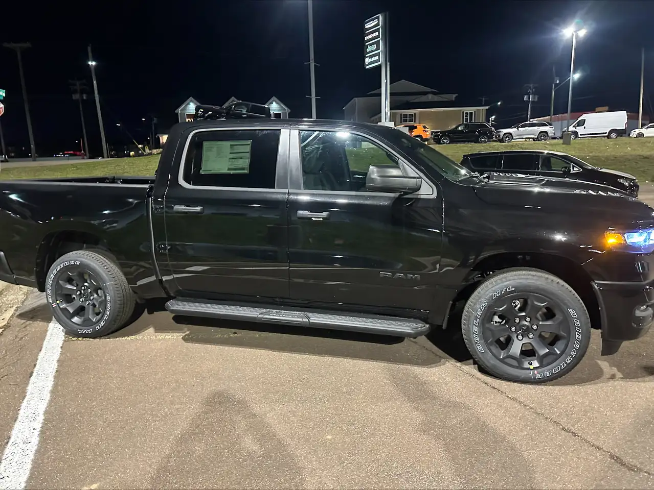 RAM 1500 снимка RAM 1500