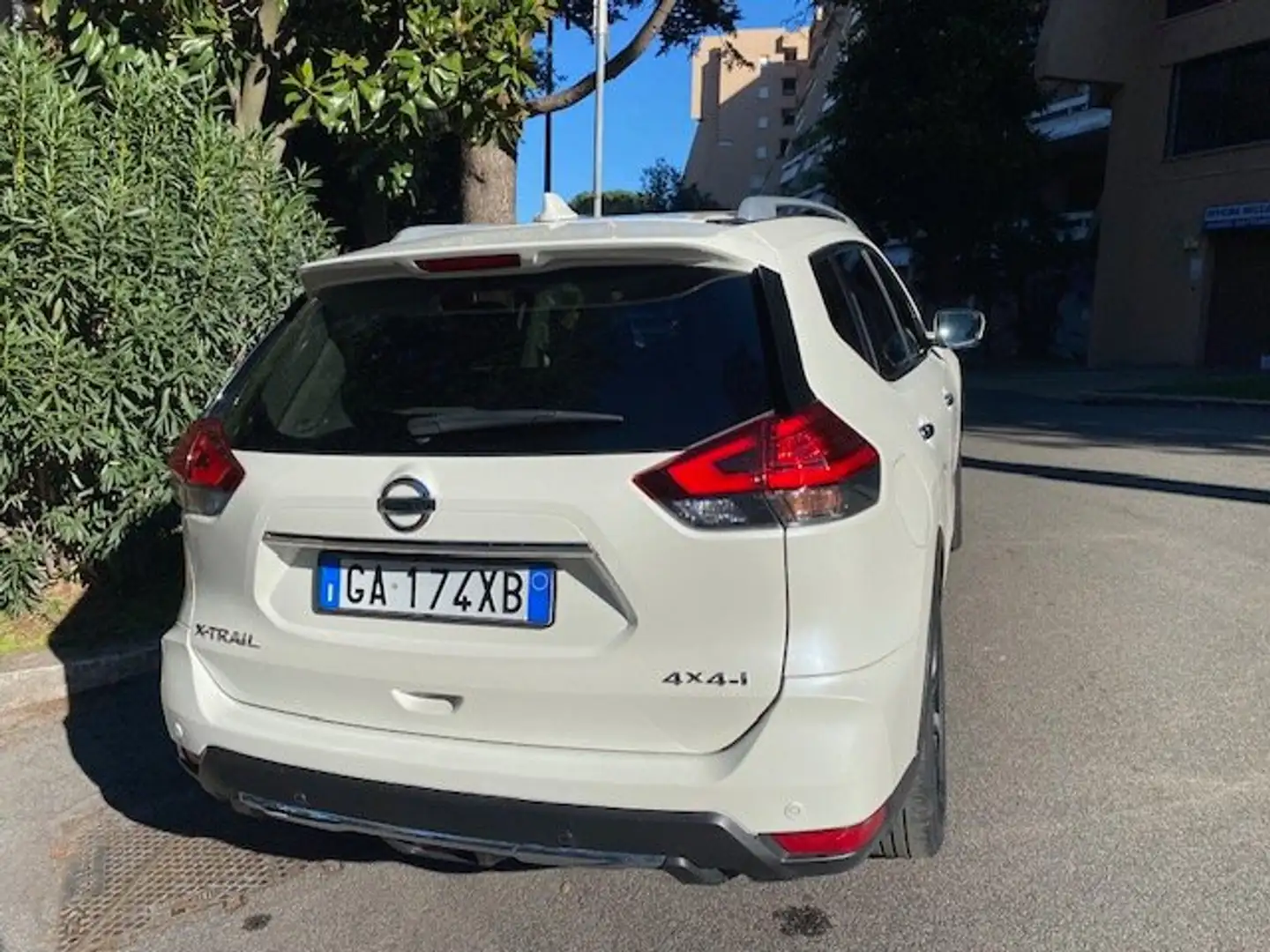 Nissan X-Trail X-Trail III 2017 1.7 dci Tekna 4wd x-tronic Bianco - 2