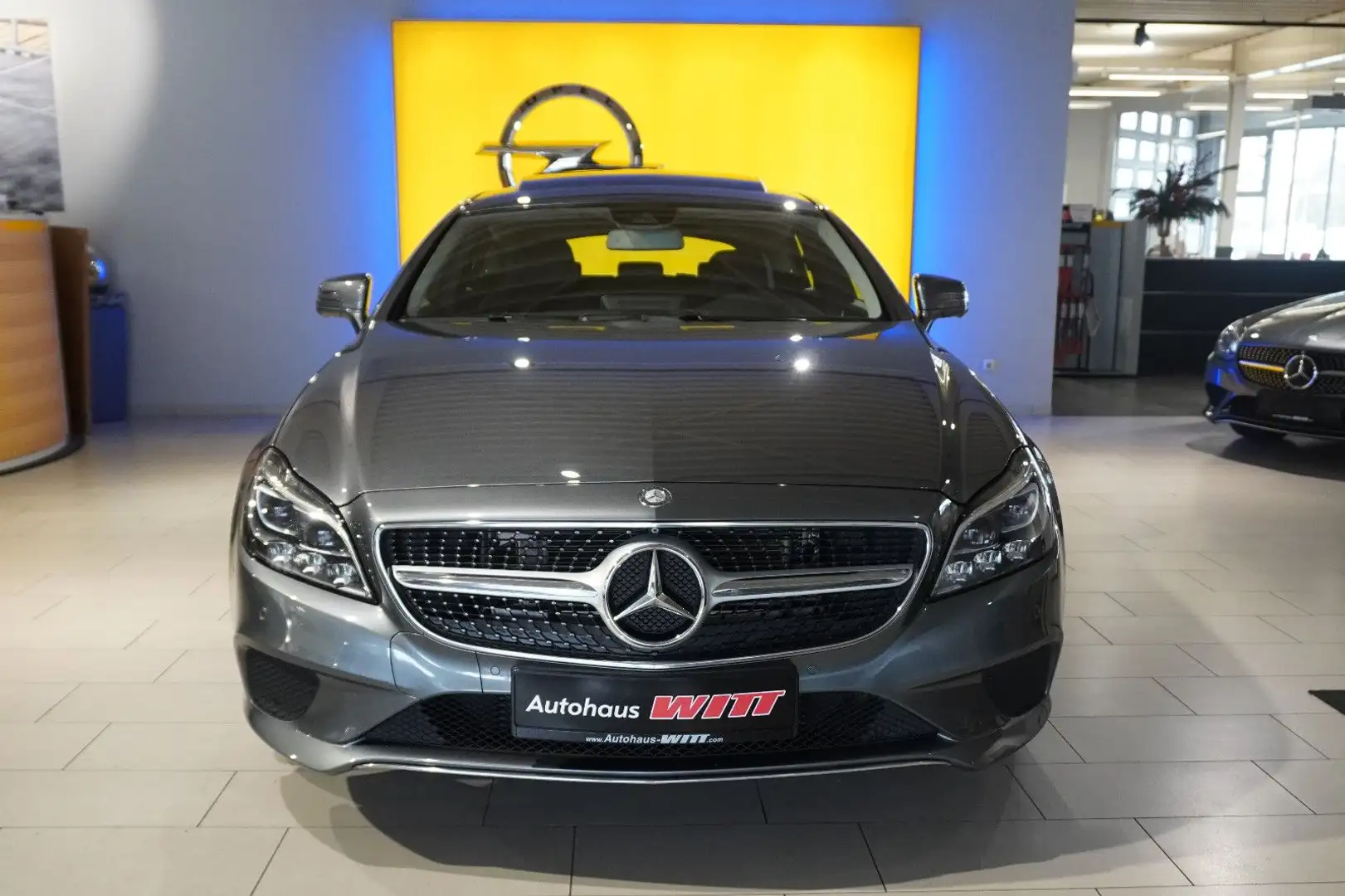Mercedes-Benz CLS 350 4Matic°Multibeam°S-Dach° Gris - 2