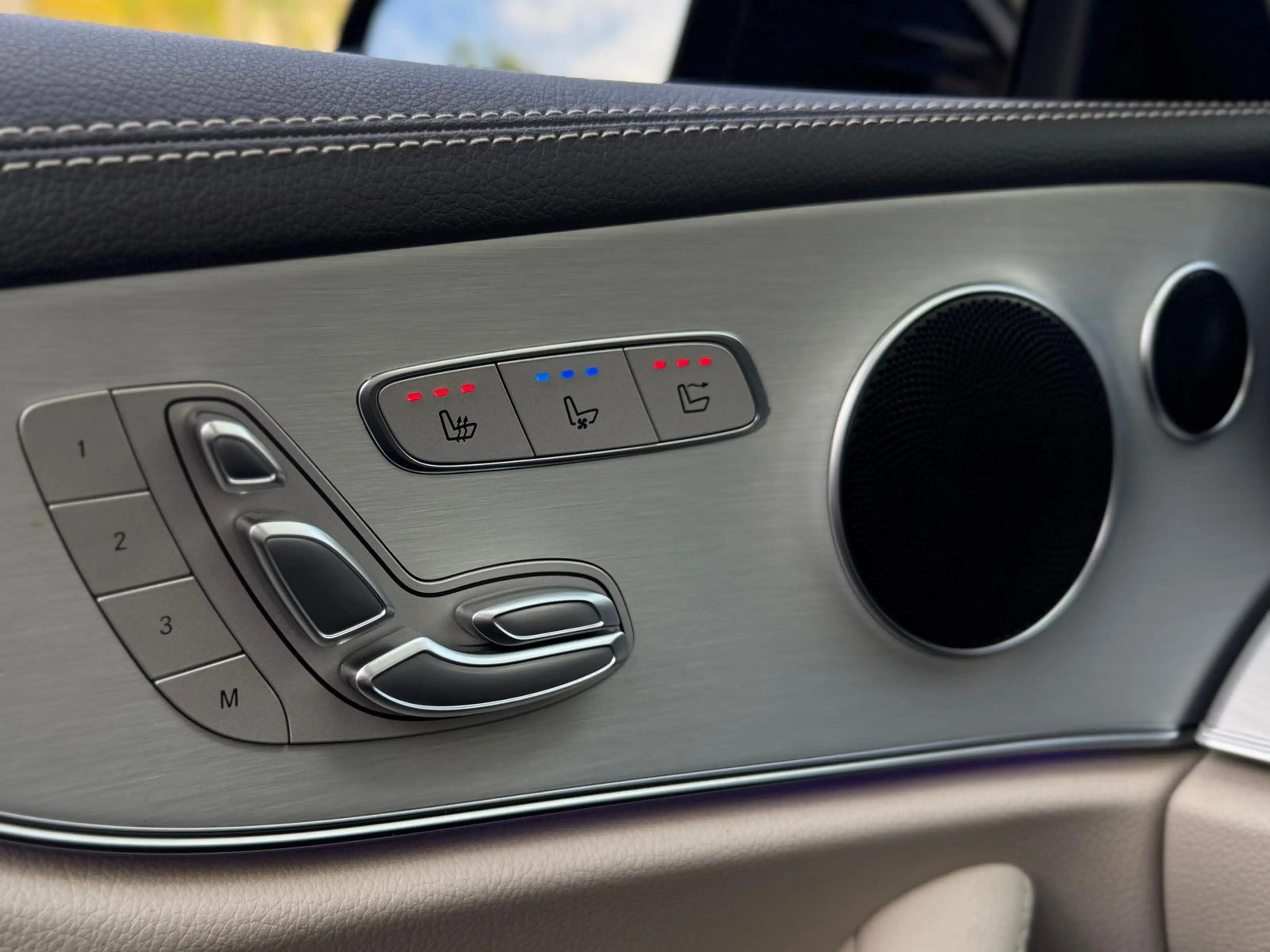 Mercedes-Benz E 200 E200 Cabrio AMG-Line +ACC+CAM+CARPLAY+DAB+ — photo 9