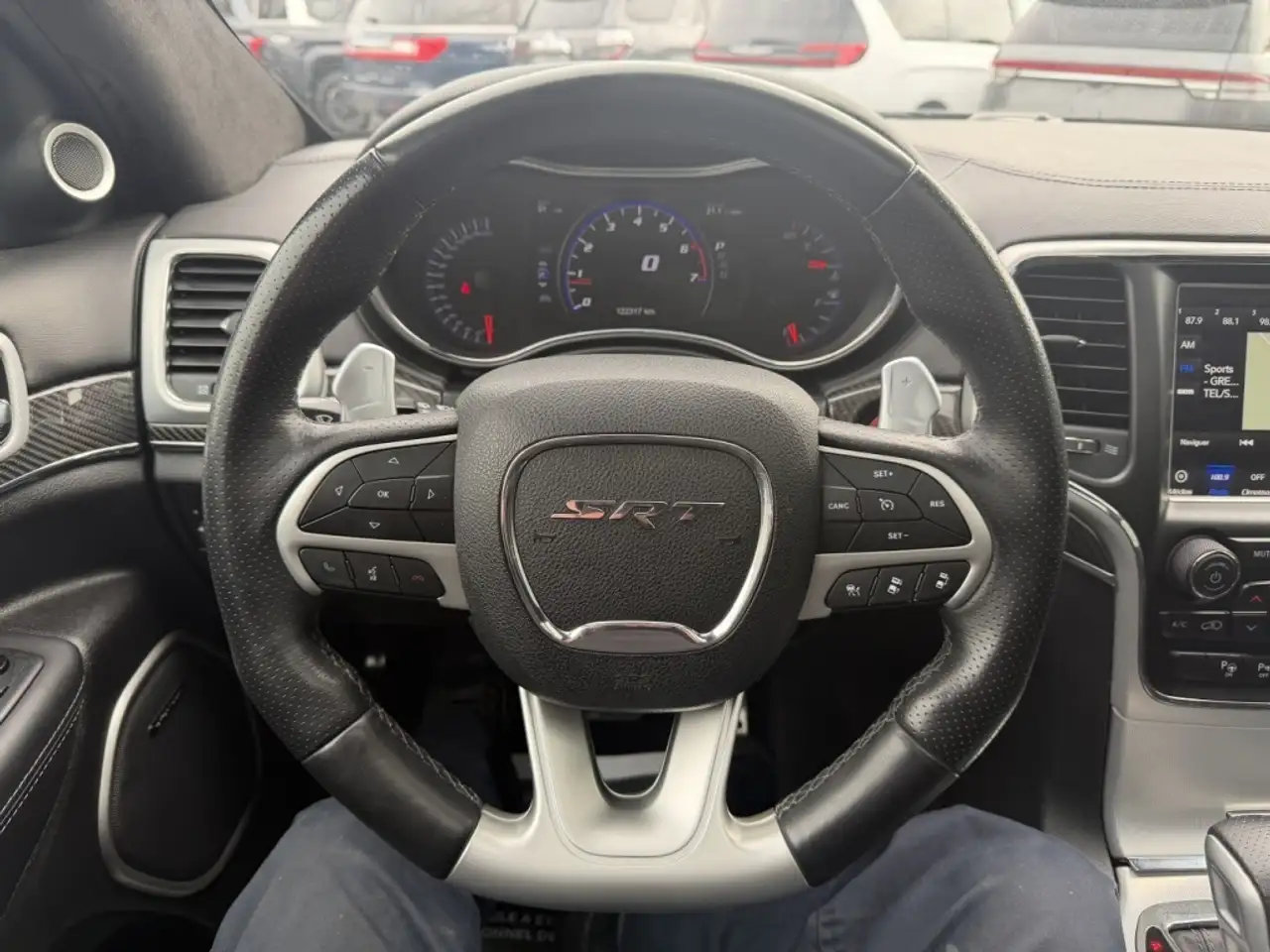 Jeep Grand Cherokee снимка Jeep Grand Cherokee