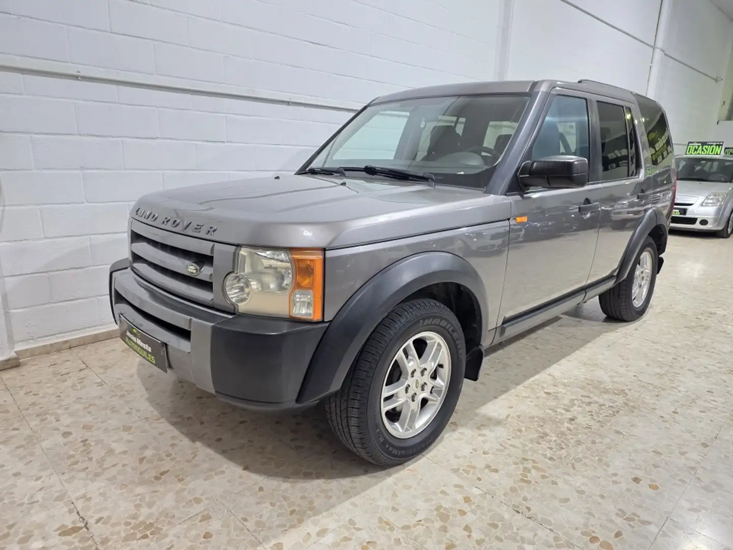 Land Rover Discovery 2.7TDV6 S Gris - 1