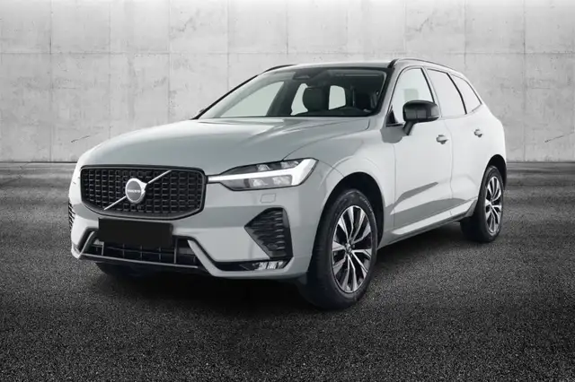 Volvo XC60 B4 (d) AWD automatico Plus Dark