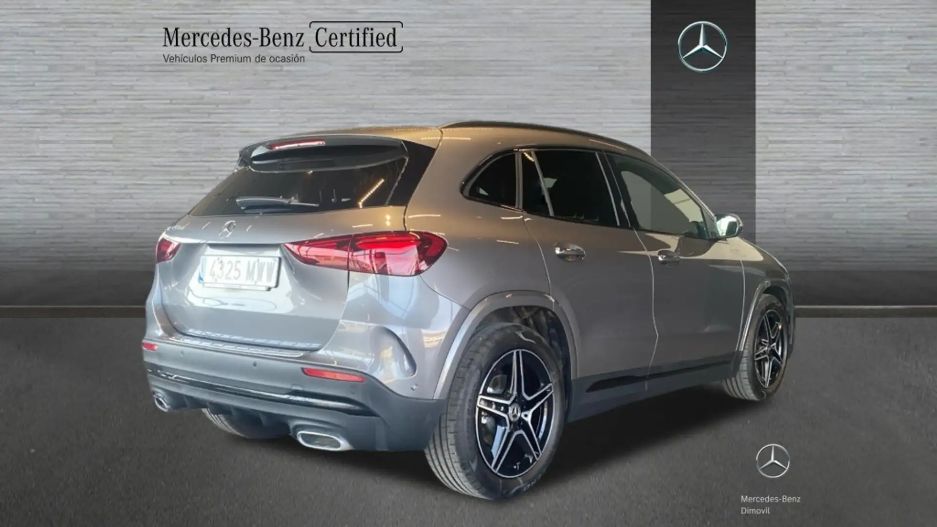 Mercedes-Benz GLA 200 -CLASS D Gris - 2