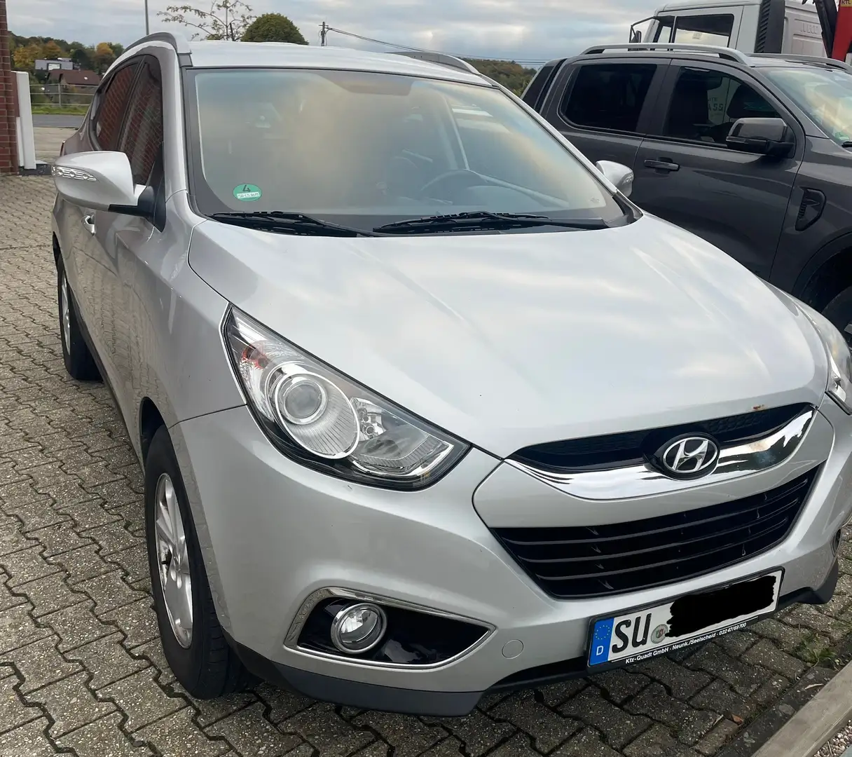 Hyundai iX35 Style 2WD Silber - 1