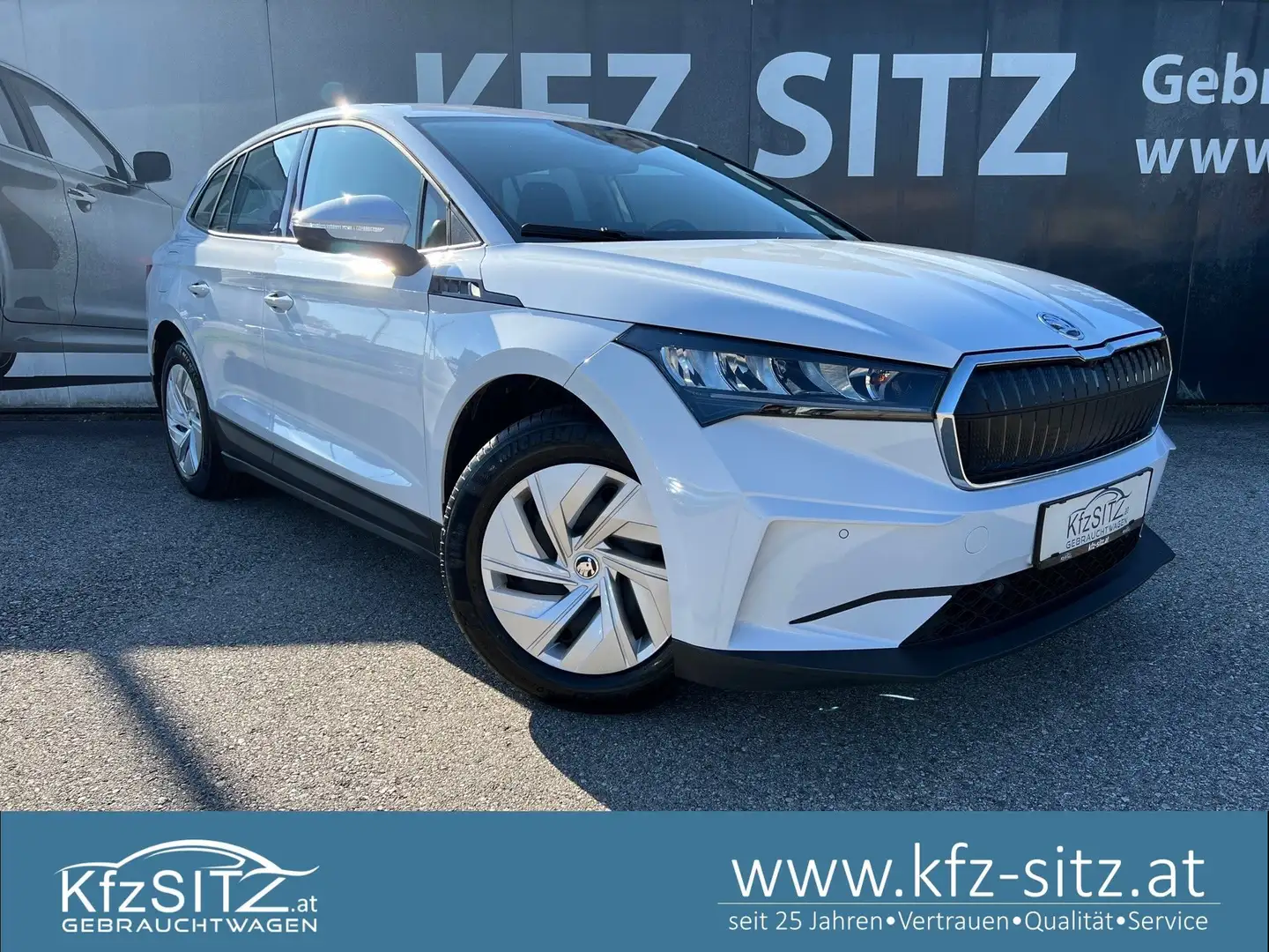 Skoda Enyaq iV50 Loft 52kWh Blanc - 1