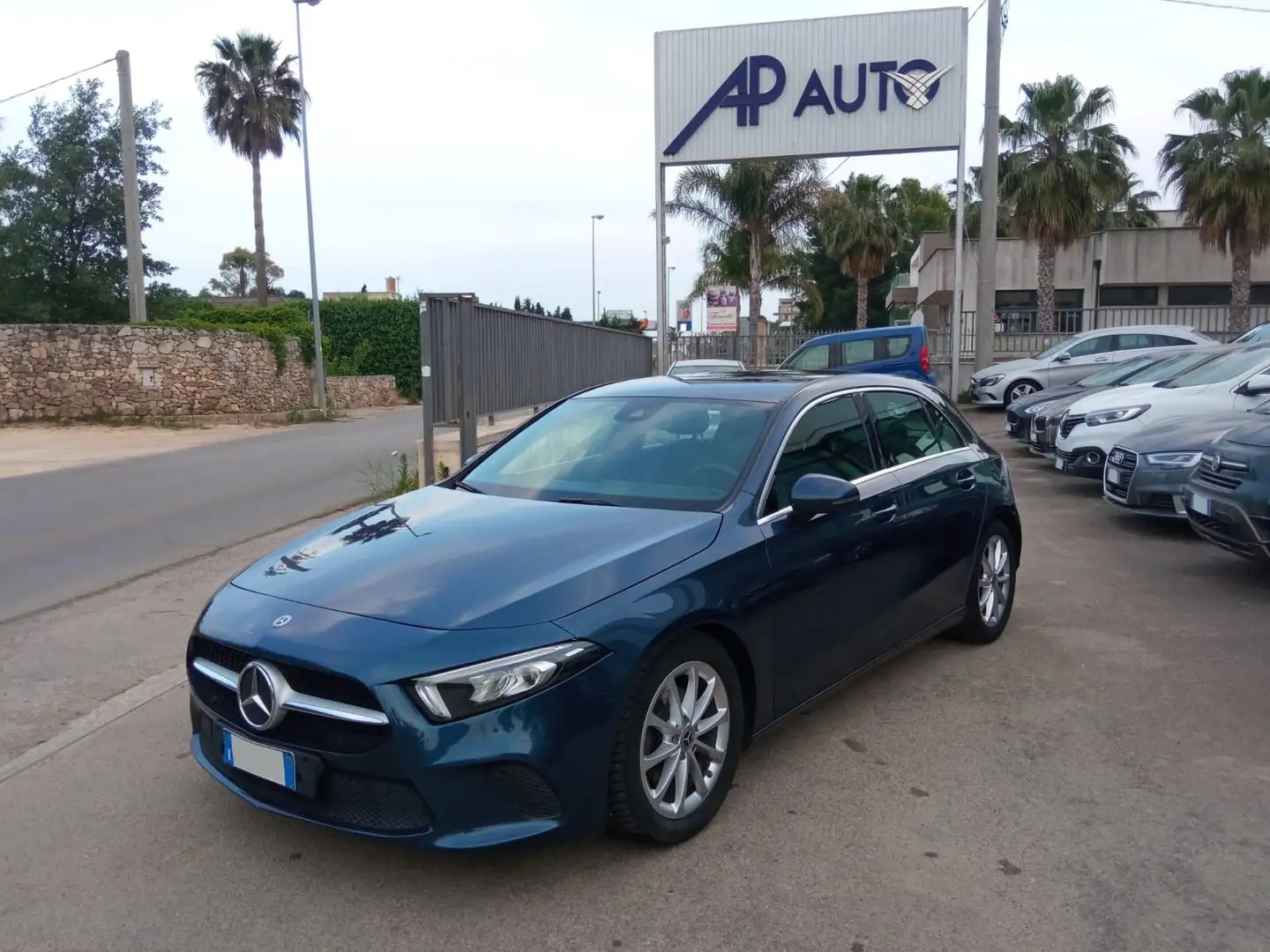 Mercedes-Benz A 180 d Sport Automatic Blu/Azzurro - 1