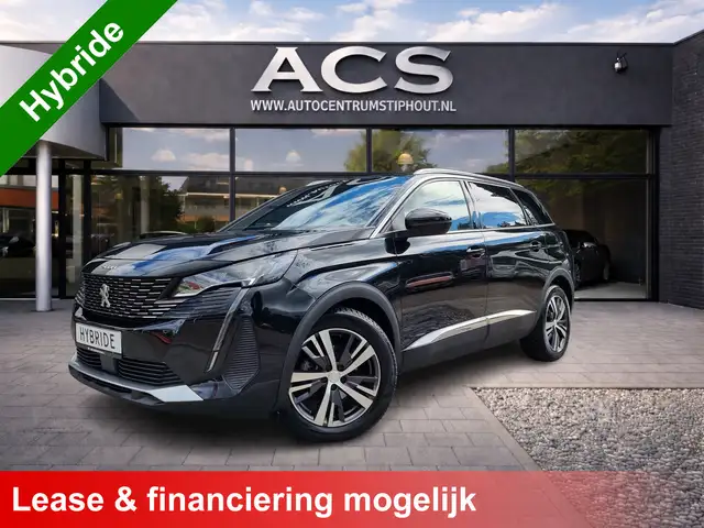 2024 Peugeot 5008 in Black for sale