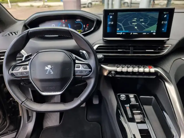Peugeot 5008 view 20