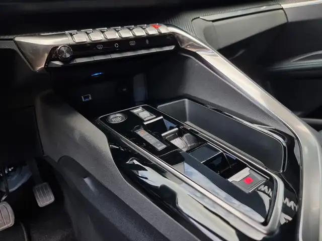 Peugeot 5008 view 19