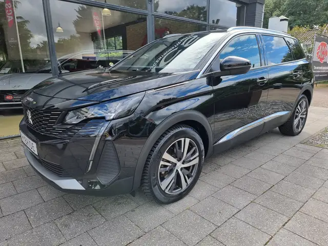 Peugeot 5008 view 7