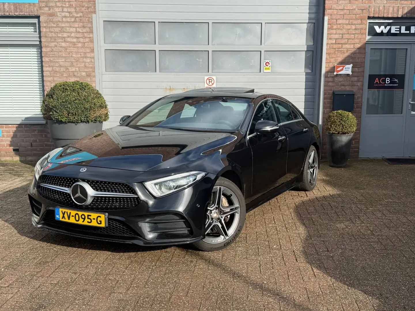 Mercedes-Benz CLS 350 d 4MATIC Premium Plus Burmester / Schuif-kanteldak Noir - 2