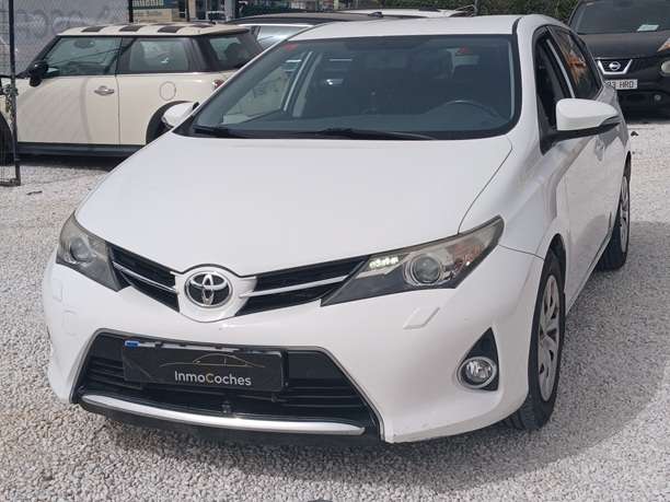 Toyota Auris 120D Feel! - foto 1