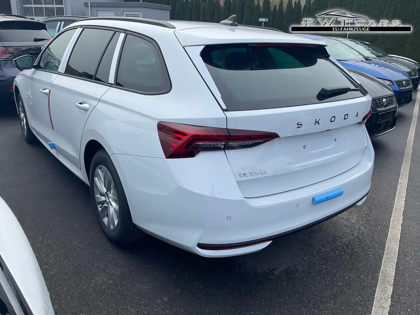 Skoda Octavia Combi 2.0 TDI 110 kW Selection DSG Selection, N... Blanc - 2