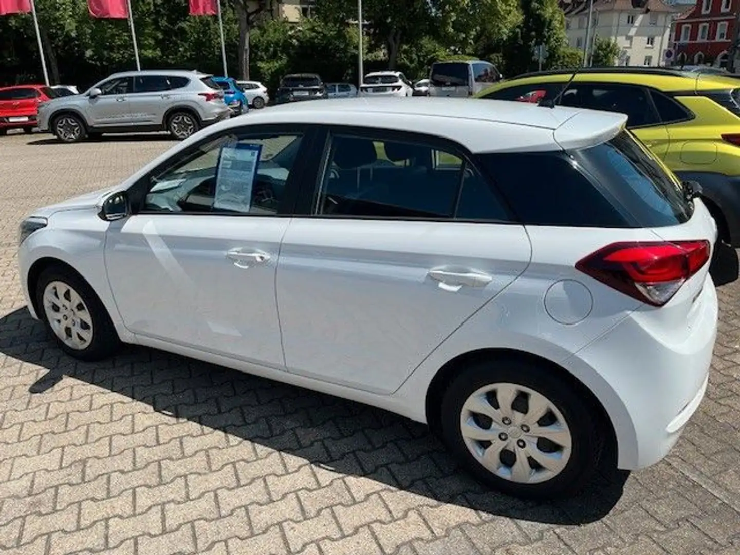Hyundai i20 Classic Wit - 2