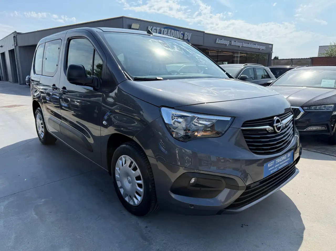 Opel Combo 1.2i 110PK 5 ZIT NAVIGATIE CAMERA CARPLAY PDC DAB TREKHAAK AIRCO, миниатюра 3