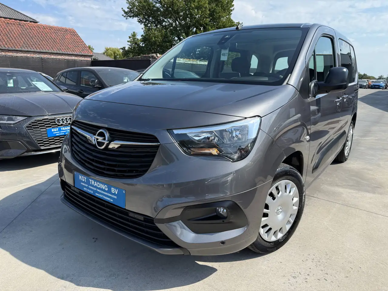 Opel Combo 1.2i 110PK 5 ZIT NAVIGATIE CAMERA CARPLAY PDC DAB TREKHAAK AIRCO