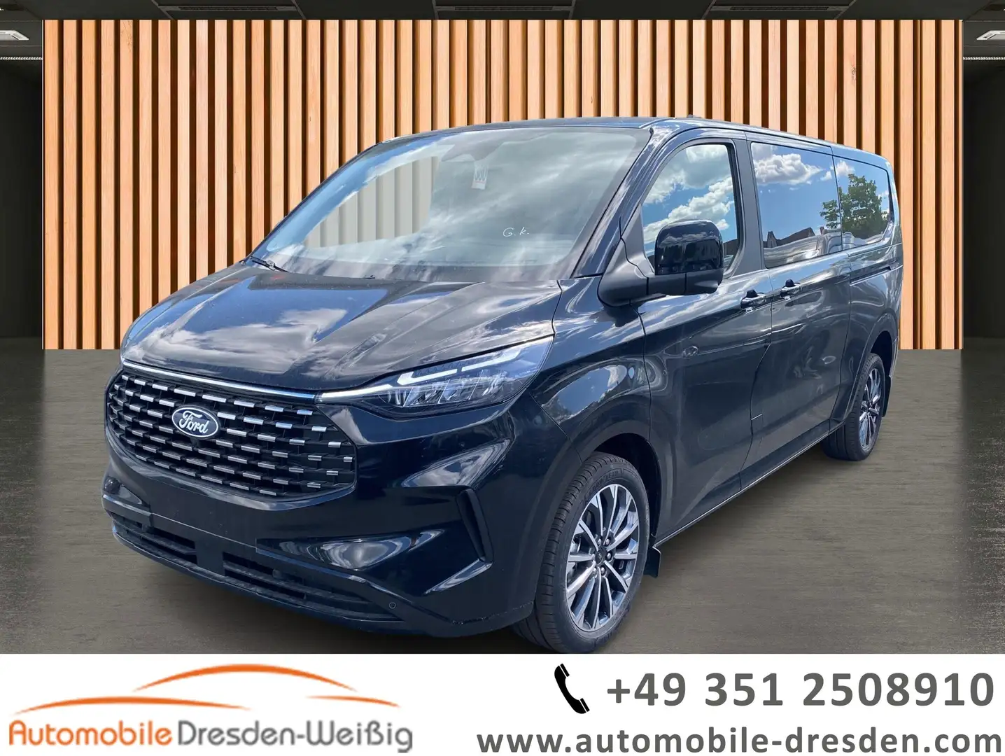Ford Tourneo Custom 320 L2 Titanium X AWD*Pano*AHK* Negro - 1